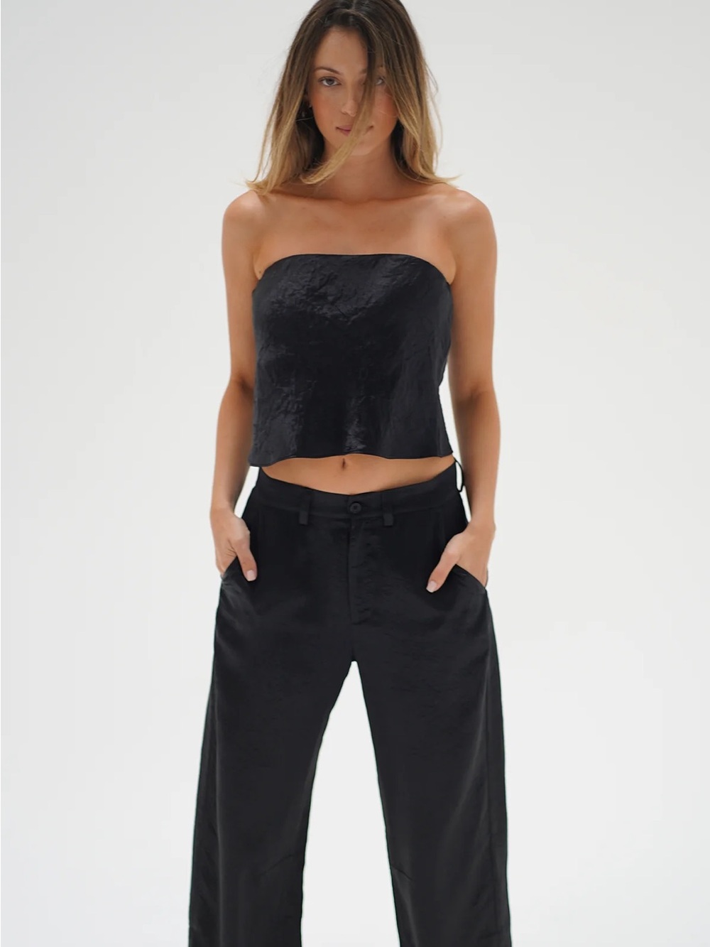 LNA Kait Shine Pant - NWT - Picture 2 of 2
